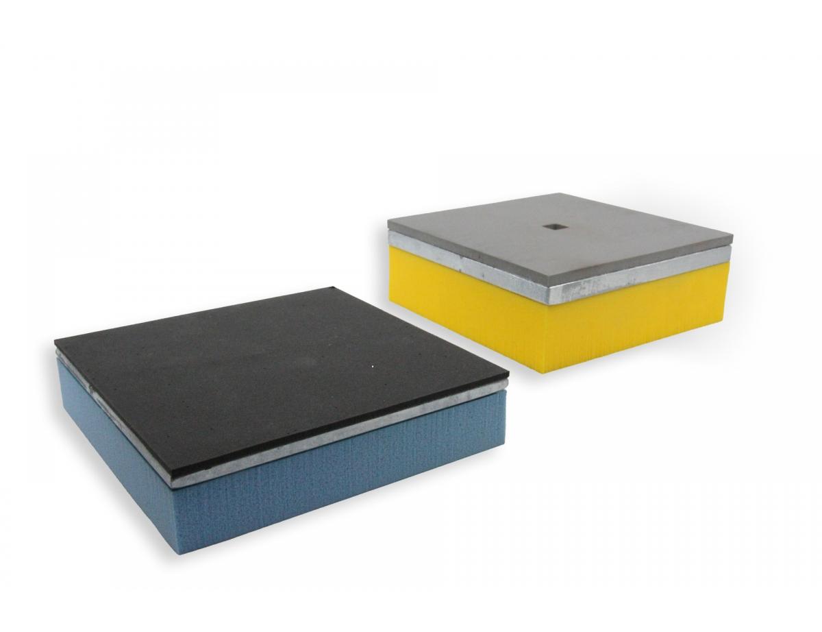 Nouveaux éléments sandwich pour une isolation efficace des vibrations